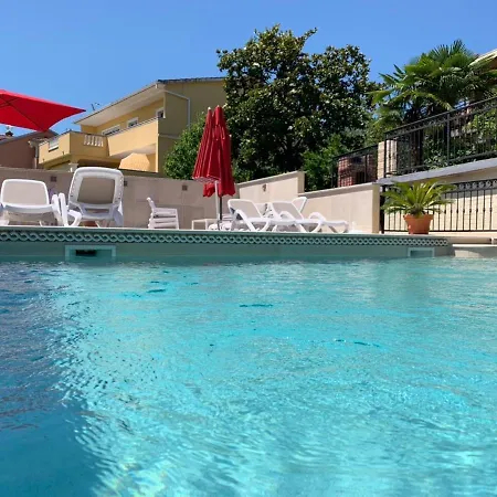 Grand Pool Ika-opatija Appartamento *