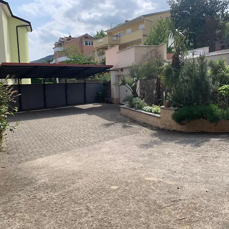 Grand Pool Ika-opatija